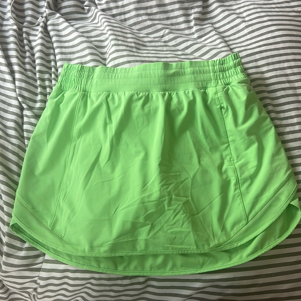 Lulu lemon tennis skirt